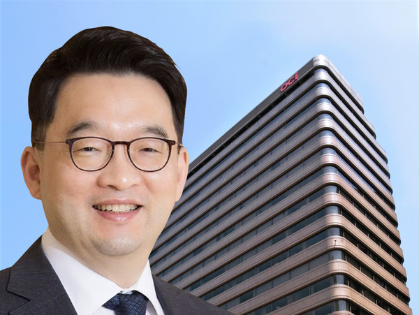 오너 3세 이우현 부회장이 입사 18년 만에 지주사 OCI 홀딩스 회장에 선임됐다. 사진=OCI 제공