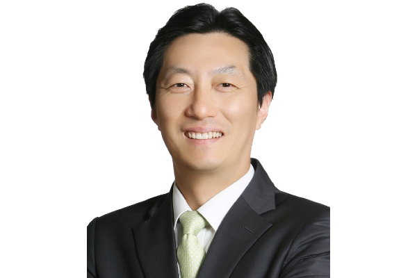 김장욱 이마트24 대표의 다양한 시도가 올해도 상승세를 이어갈 수 있을지 관심이 모인다. 사진=이마트24 제공