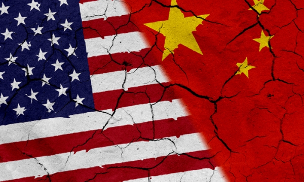 철강사들은 현재 최대 수출시장인 미국과 중국 현지 분위기를 예의 주시 중이며, 새로운 전략 마련에 고심하고 있다. 사진=픽사베이