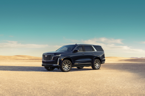 아메리칸 럭셔리 브랜드 캐딜락을 상징하는 차량 '에스컬레이드'. 사진=캐딜락코리아 제공