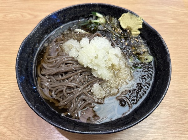 메밀은 체내 콜레스테롤 수치를 낮추는 효과도 있어 성인병 예방에도 도움이 된다. 통풍을 유발하는 퓨린 함량이 낮고 항산화 성분인 루틴이 풍부해 혈관 건강에도 좋다. 사진=자생한방병원 제공