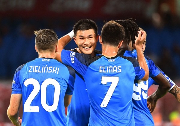 33년 만의 우승에 일조한 김민재의 차기 행선지가 어디가 될지 축구팬들의 관심이 쏠린다. 사진=연합뉴스 제공