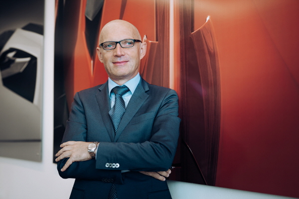 파올로 포마 람보르기니 CFO. 사진=오토모빌리 람보르기니 코리아 제공 