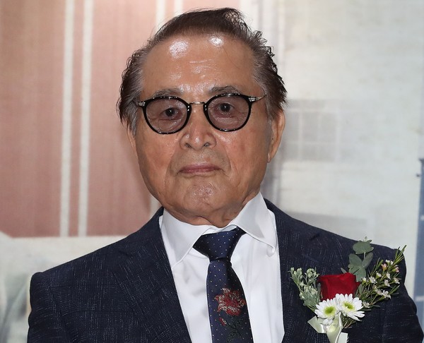 원로배우 신영균 한주홀딩스코리아 명예회장이 이승만 전 대통령 기념관 건립을 위해 4000평 규모의 땅을 기부하겠다고 제안한 사실이 뒤늦게 알려졌다. 사진=연합뉴스 제공