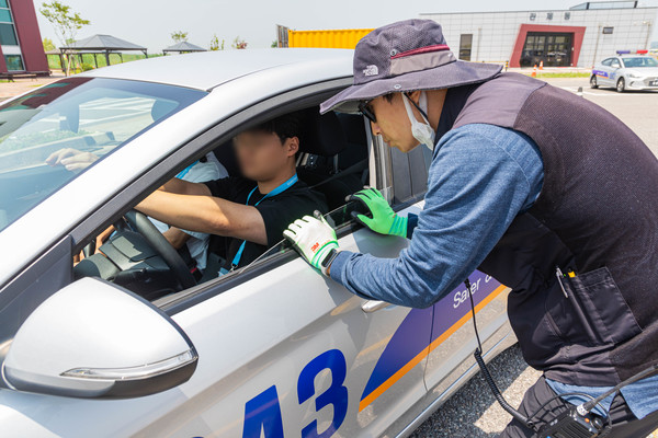 6일 경기 화성시 교통안전체험교육센터에서 진행된 한국교통안전공단의 사진=한국교통안전공단 제공