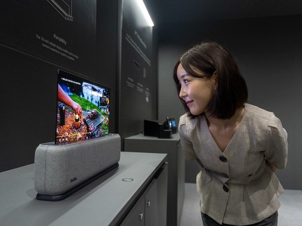 LG디스플레이도 IMID 2023에 참가해 개막 첫날 김병구 오토사업그룹장 기조연설을 시작으로 특별 전시, 논문 발표 등을 통해 차량용 및 대형 OLED의 기술 경쟁력을 강조할 방침이다. 사진=LG디스플레이 제공