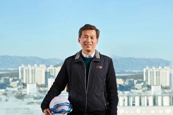 곽노정 사장은 현장경험이 풍부한 연구원 출신 경영자로 SK하이닉스의 기술발전을 이끌고 있다. 사진=SK하이닉스