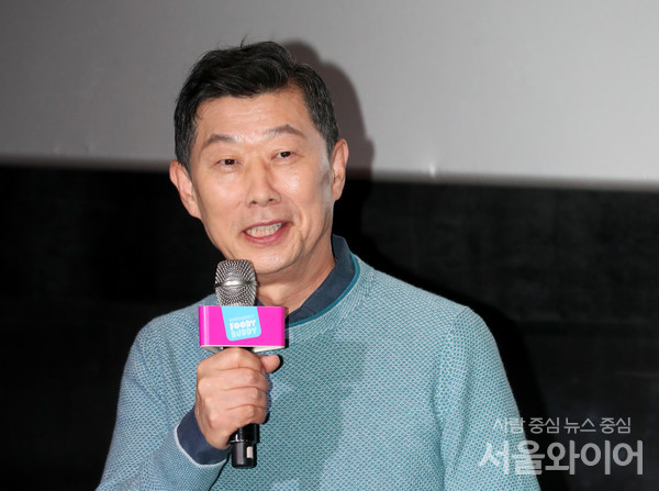 김홍국 하림그룹 회장이 지난 1일 오전 서울 강남구 CGV청담씨네시티에서 열린 푸디버디 론칭행사에 참석해 인사말을 하고 있다. 사진=이태구 기자