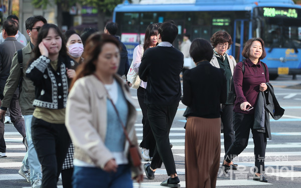 오늘은 겨울치고 따뜻하고 포근한 날씨가 이어지겠다. 사진=서울와이어 DB