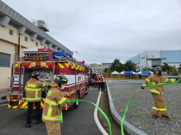 전국의 소방차 번호판이 '998·999'로 변경된다. 사진=서울와이어 DB