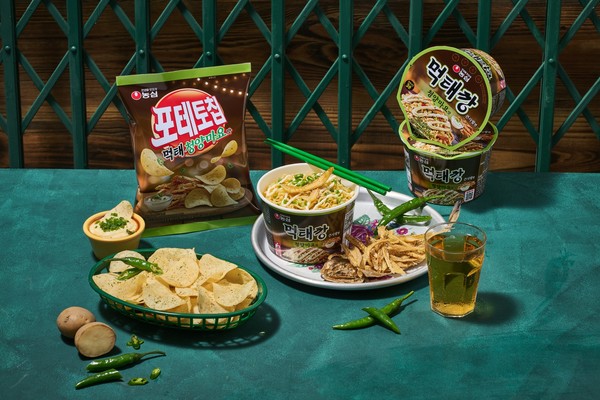 농심의 먹태깡큰사발면과 포테토칩 먹태청양마요맛. 사진=농심 제공