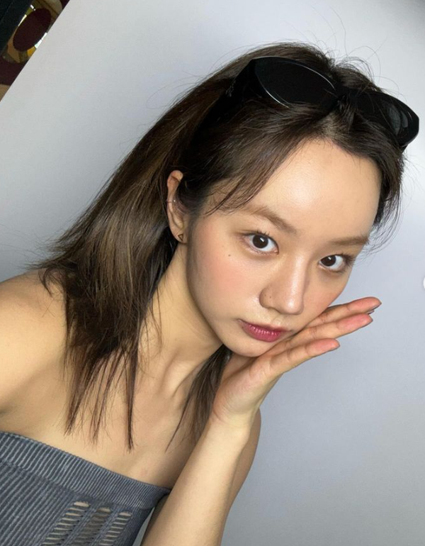 배우 혜리가 전 연인이었던 류준열과 한소희 열애설 직후 나온 '환승연애' 논란과 관련해 직접 입을 열었다. 사진=혜리 인스타그램