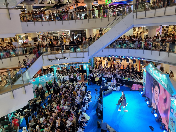 지난 10일 방콕에서 열린 한류스타 이제훈의 특별 공연 및 한국관광 토크쇼 현장의 모습. 사진=한국관광공사 제공      