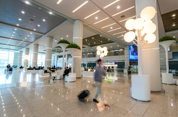 25일 인천국제공항공사가 인천국제공항 제1여객터미널 도착층에 조성한 ‘서비스 특화공간’ 현장의 모습. 사진=인천국제공항공사 제공