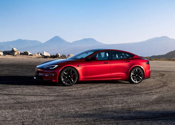 테슬라의 모델S 모습. 사진=테슬라 제공