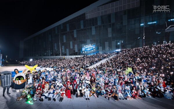 2일, 3일 양일간 진행된 코스프레 퍼레이드(사진=호요버스)