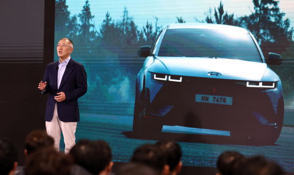 현대차가 도널드 트럼프 미국 대통령 당선인의 취임식에 100만 달러를 기부한 것으로 알려지며 정의선 회장과 트럼프 당선인의 회동여부에 관심이 집중된다. 사진=현대차그룹 제공