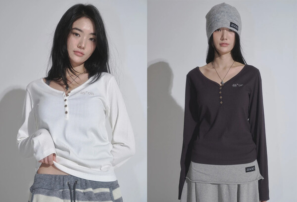 애즈온 위시 립드 버튼 티 착용 룩북 이미지. 사진=애즈온 제공