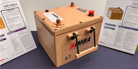 STX엔진과 CTNS가 군용 6T 배터리팩(리튬 이차전지) 시제품을 최초 공개했다. 사진=STX엔진