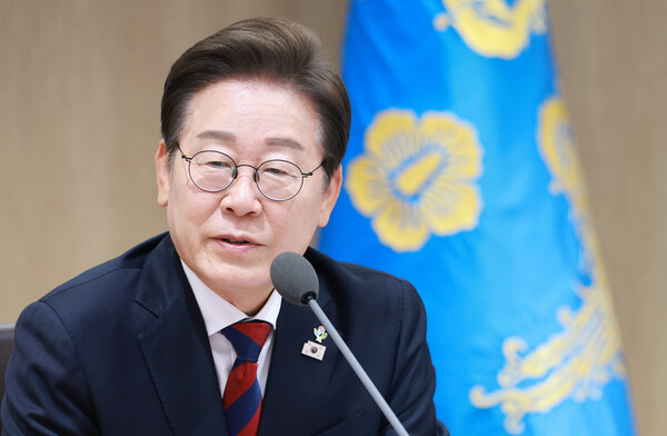 이재명 대통령이 5일 윤석열 정부 당시 한덕수 전 국무총리가 지명했던 이완규·함상훈 헌법재판관 후보자애 대한 지명을 철회했다. 사진=연합뉴스 