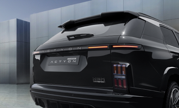 액티언 HEV 후면. 사진=KG모빌리티