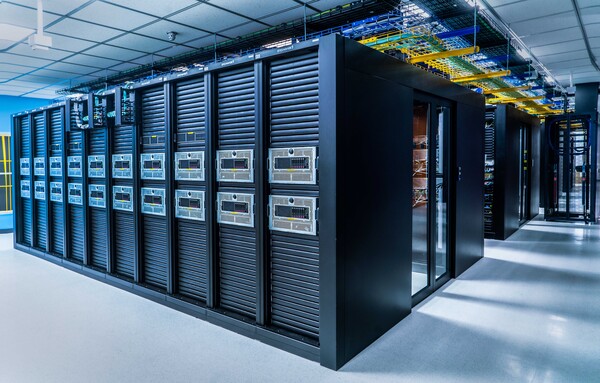 A.X 4.0의 대규모 학습(Continual Pre-Training, CPT)을 진행한 SK텔레콤 자체 구축 슈퍼컴퓨터 ‘타이탄’. 사진=SKT