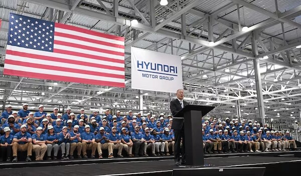 정의선 현대차그룹 회장이 미국 조지아주 현대차그룹메타플랜트아메리카(HMGMA)에서 연설하고 있다. 사진=현대차그룹
