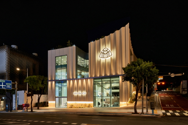 마이바흐 브랜드센터 서울 정면. 사진=HS효성더클래스 제공