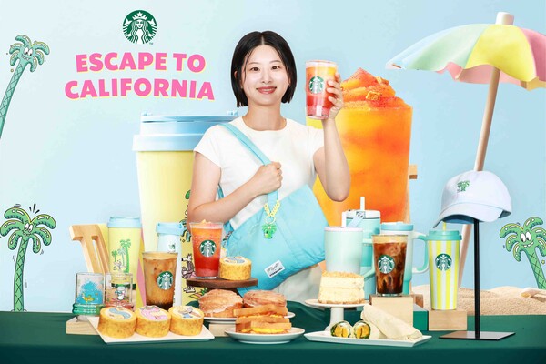 스타벅스 코리아가 21일부터 스티븐 해링턴의 감각적인 아트웍을 통해 캘리포니아 해변의 자유로운 감성과 여유를 표현한 신규 음료와 상품 등을 단독으로 소개한다. 사진=스타벅스 코리아