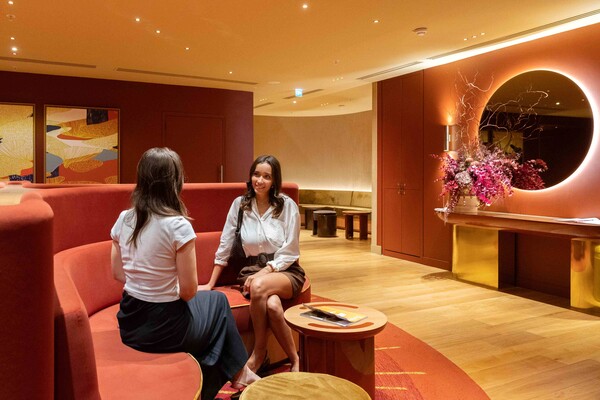 프랑스 파리에 위치한 갤러리 라파예트 오스만 지점의 VIP라운지인 르 꽁시에르주 전경. 사진=롯데백화점 제공