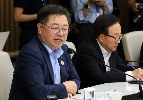 9일 서울 중구 대한상공회의소에서 열린 더불어민주당 코스피5000특위·경제형벌민사책임합리화TF - 경제8단체 간담회에서 박일준 대한상의 상근부회장이 발언하고 있다. 사진=연합뉴스