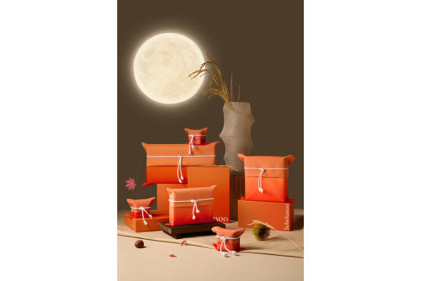 설화수 2025 추석 선물 제안 지함보 포장 연출 이미지. 사진=아모레퍼시픽 제공