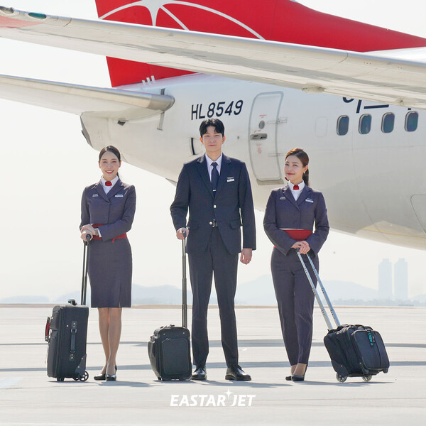 이스타항공 객실승무원. 사진=이스타항공