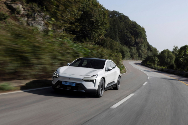 폴스타의 폴스타 4. 사진=폴스타