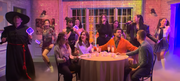 케이팝 데몬 헌터스의 주인공 그룹 헌트릭스 노래 부른 가수 3인이 미국 'SNL'에 출연했다. 사진=SNL 유튜브 영상 캡처