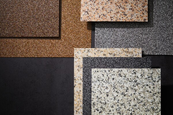 동국씨엠 듀얼스톤 신기술로 생산한 컬러강판 제품. 사진=동국홀딩스