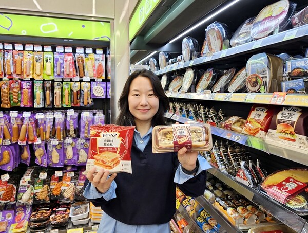 CU가 하인즈 케찹, 마요네즈, 데미글라스 소스 등 활용한 간편식 6종을 선보인다. 사진=BGF리테일 제공