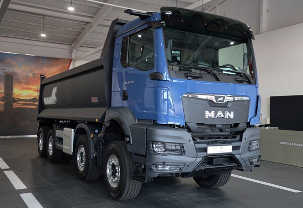 뉴 MAN TGS 540마력 덤프트럭. 사진=만트럭버스코리아 제공