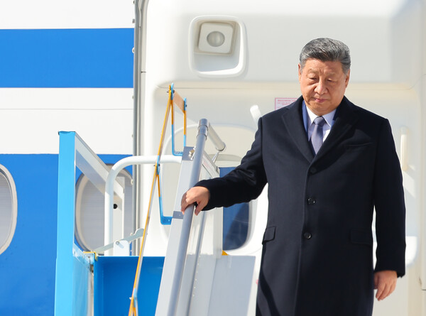 시진핑 중국 국가주석이 30일 경주 아시아태평양경제협력체(APEC) 정상회의 참석을 위해 방한했다. 시 주석의 방한은 11년 만이다. 사진=연합뉴스 