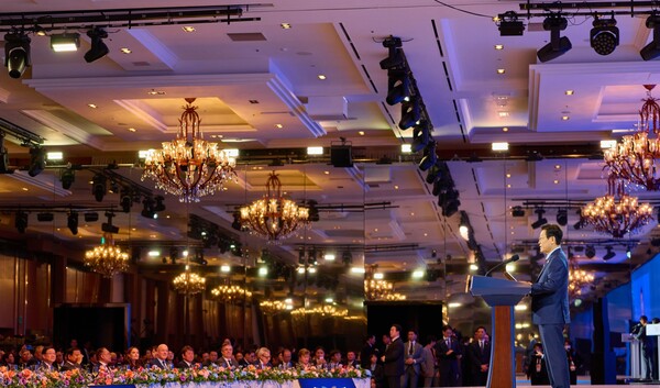 이틀간 APEC 정상회의 일정을 마친 각국 정상과 정상급 인사들이 1일 대부분 귀국길에 오른다. 사진=대통령실 제공