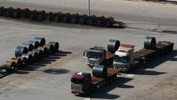 경기도 평택항에 철강 제품이 쌓여있는 모습. 사진=연합뉴스