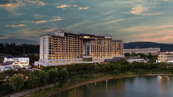 소노캄 경주 야간 전경. 사진=대명소노그룹 제공