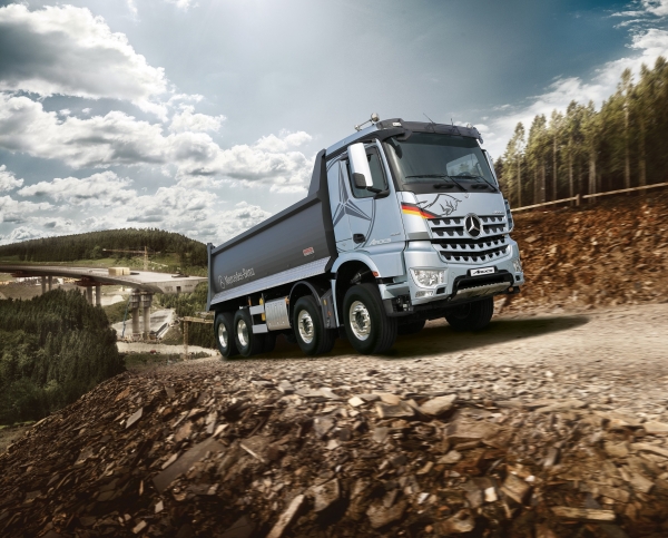 메르세데스-벤츠 트럭 자료사진. 사진=메르세데스-벤츠