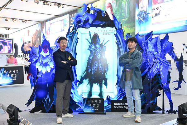 왼쪽부터 문준기 넷마블 사업본부장, 권도형 넷마블네오 PD. 사진=넷마블