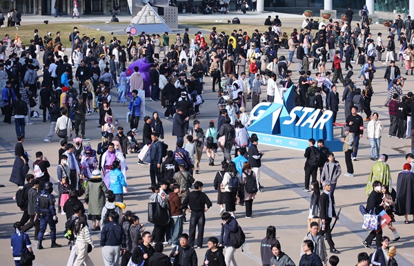 지스타를 찾은 관람객들. 사진=연합뉴스