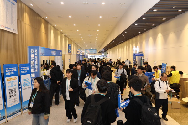 한국자동차공학회가 주최한 ‘2025 추계학술대회 및 전시회’ 현장. 사진=한국자동차공학회 제공