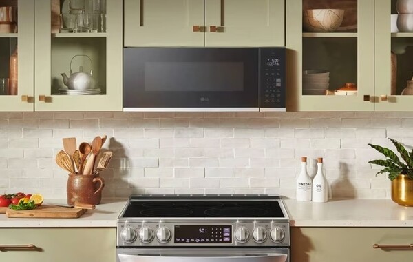 LG전자 MVEF1323F 전자레인지. 사진=LG전자