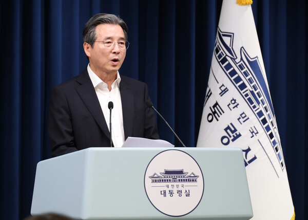 김용범 대통령실 정책실장이 19일 유튜브 ‘김어준의 겸손은 힘들다 뉴스공장’에 출연해 최근 부동산시장 불안과 관련한 입장을 밝혔다. 사진=연합뉴스