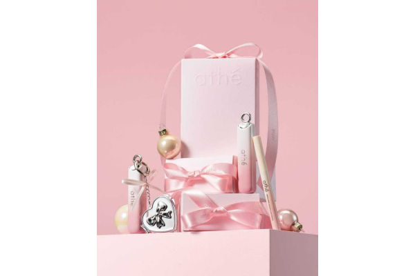 어센틱 립 글로이 밤. 사진=LF 제공