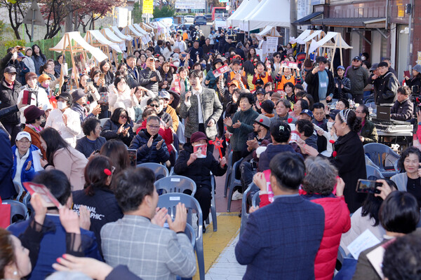 수원시, 제6회 새빛세일페스타 수원 개막 (사진=수원시)